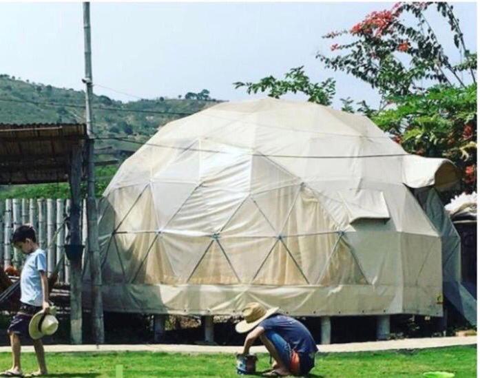 فندق Nativa Whale Domes Puerto López المظهر الخارجي الصورة